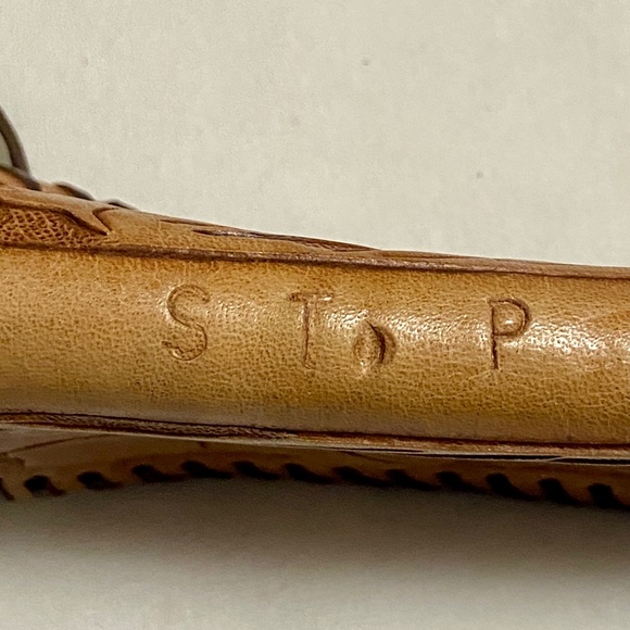 Vintage Hand Tooled Leather Purse Bag Wallet Tan Brown - Picture 3 of 4